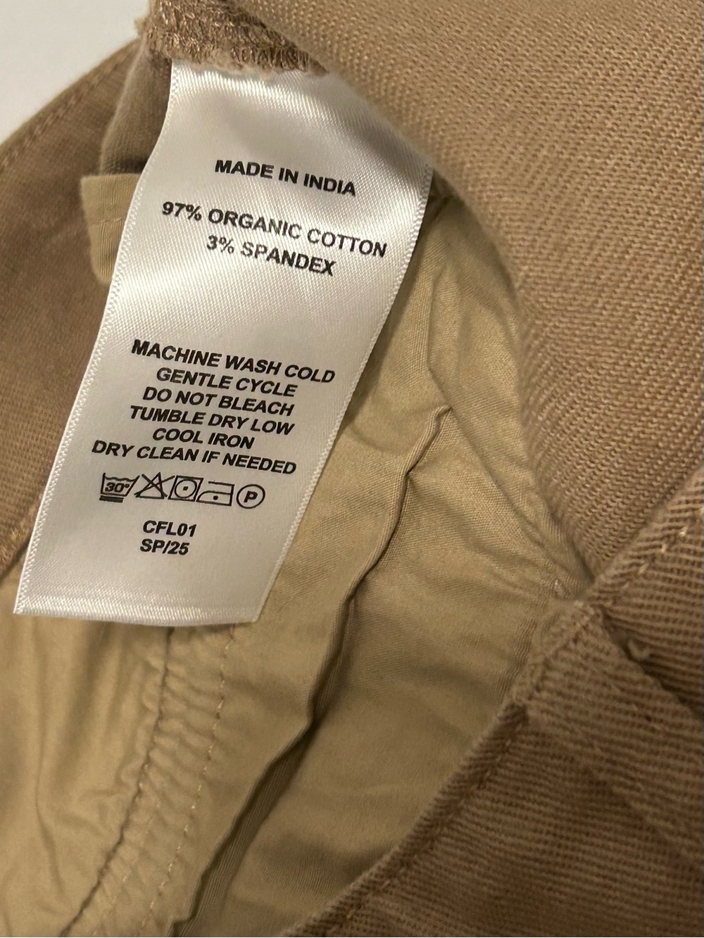 Quince Organic Stretch Cotton Twill Cargo
Khaki Pants - Picture 8 of 8